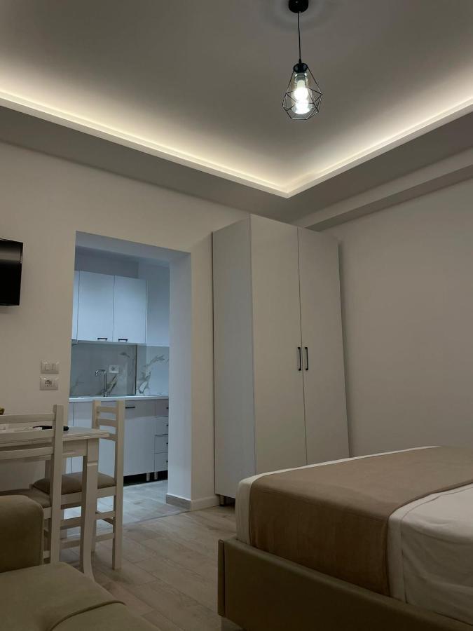 Vila Flabela Vlorë Eksteriør billede